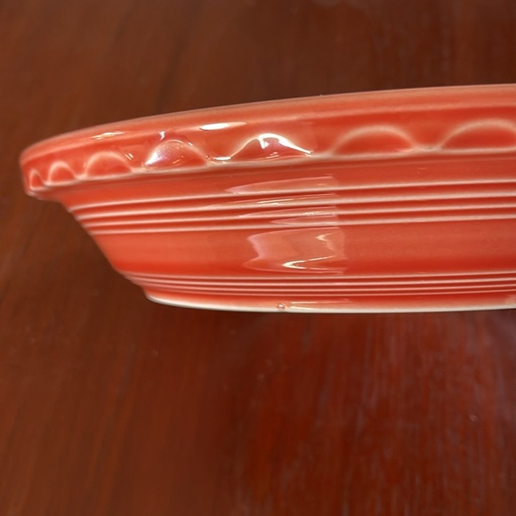 FIESTA Pie Plate Deep Dish Baker in Persimmon- Retired color! - Picture 4 of 7